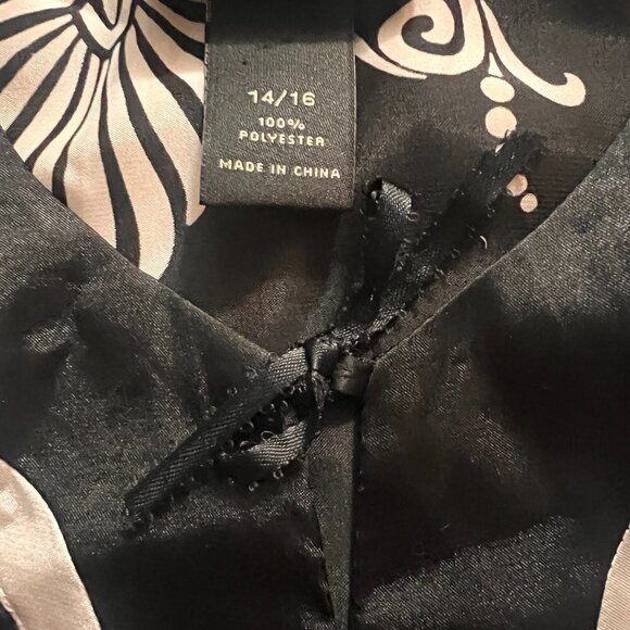 Lane Bryant Plus Black/White Satin Tunic/Blouse - Picture 6 of 7